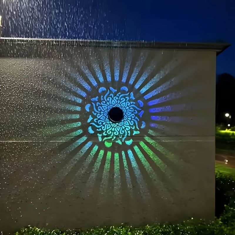 Lanterne solaire LED murale à  - Solar Lantern Hanging avis et prix